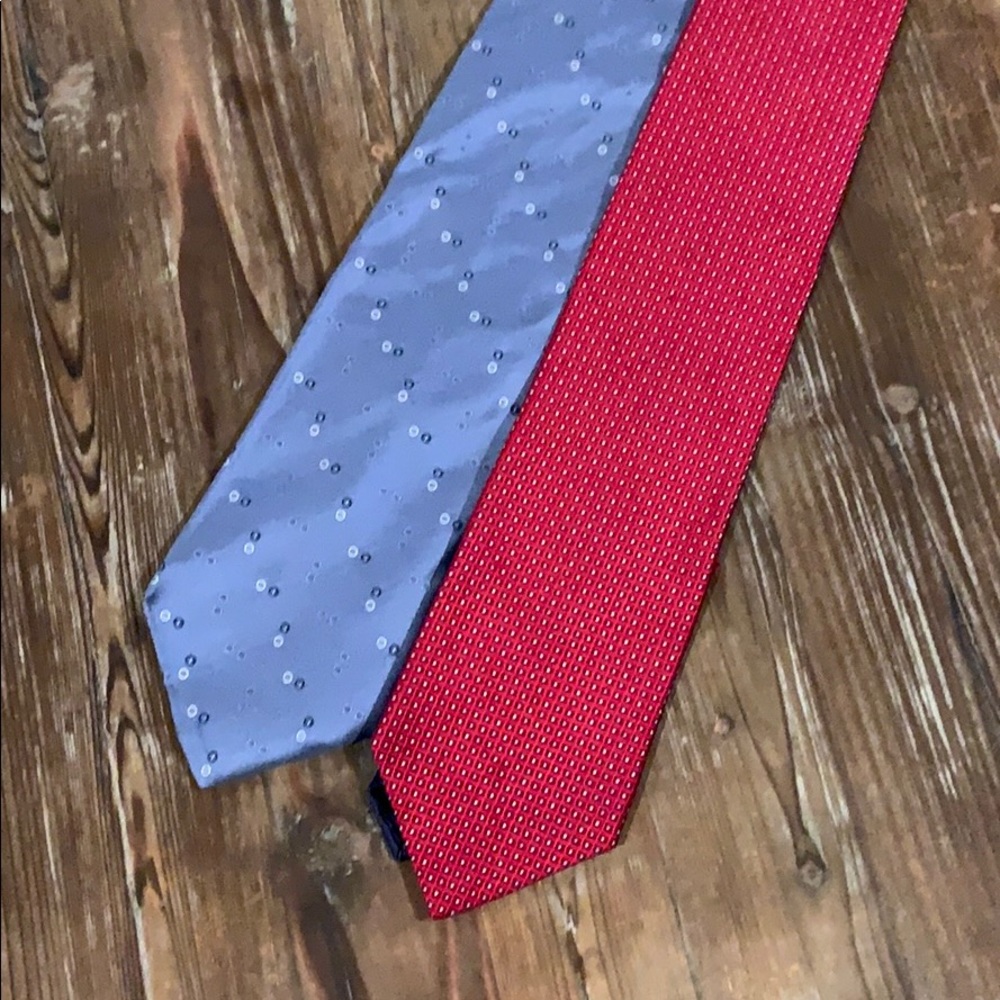 Tommy Hilfiger (2) neckties